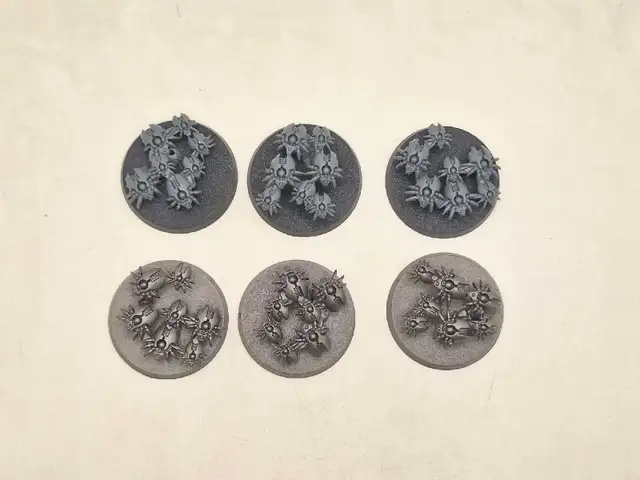 Warhammer 40k sets of unpainted necron scarab swarms