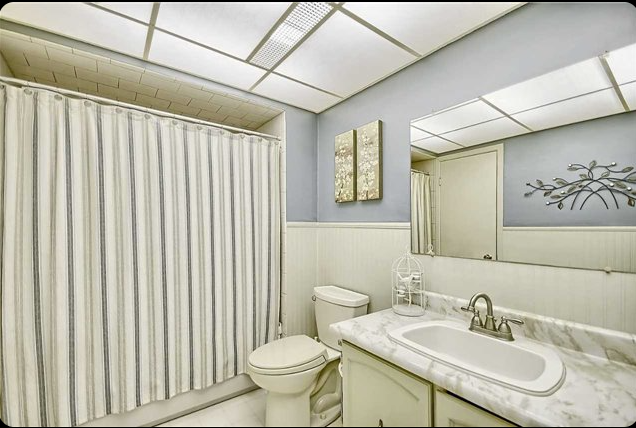 3 Bedroom Bungalow in Holland Landing - Photo 9