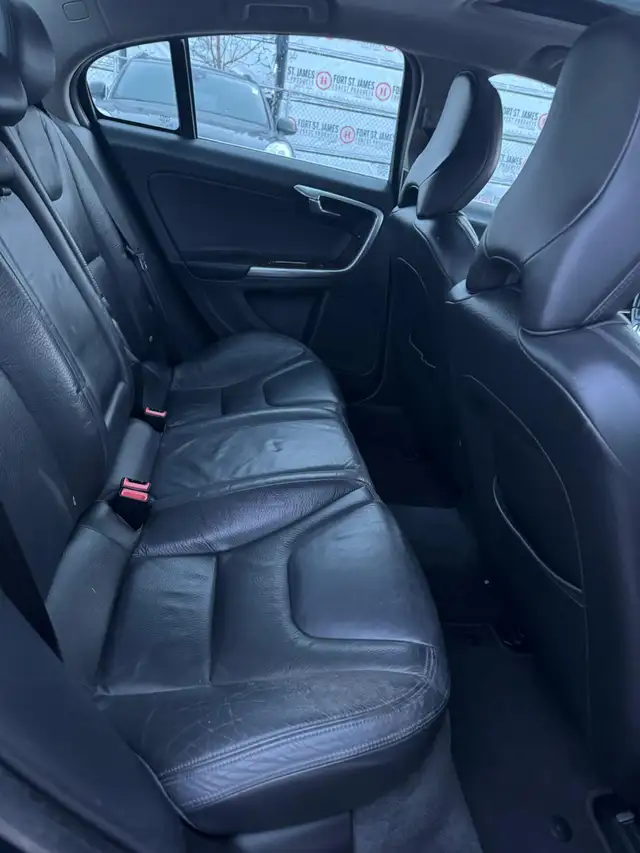 2012 Volvo S60 T5 HARMONEY : Very Well Serviced - Photo 9