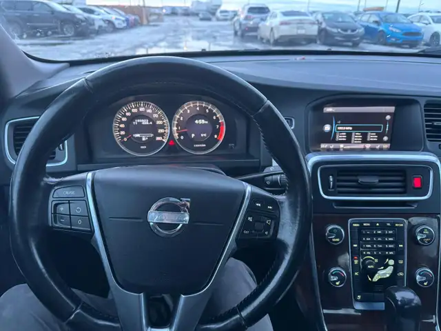 2012 Volvo S60 T5 HARMONEY : Very Well Serviced - Photo 11