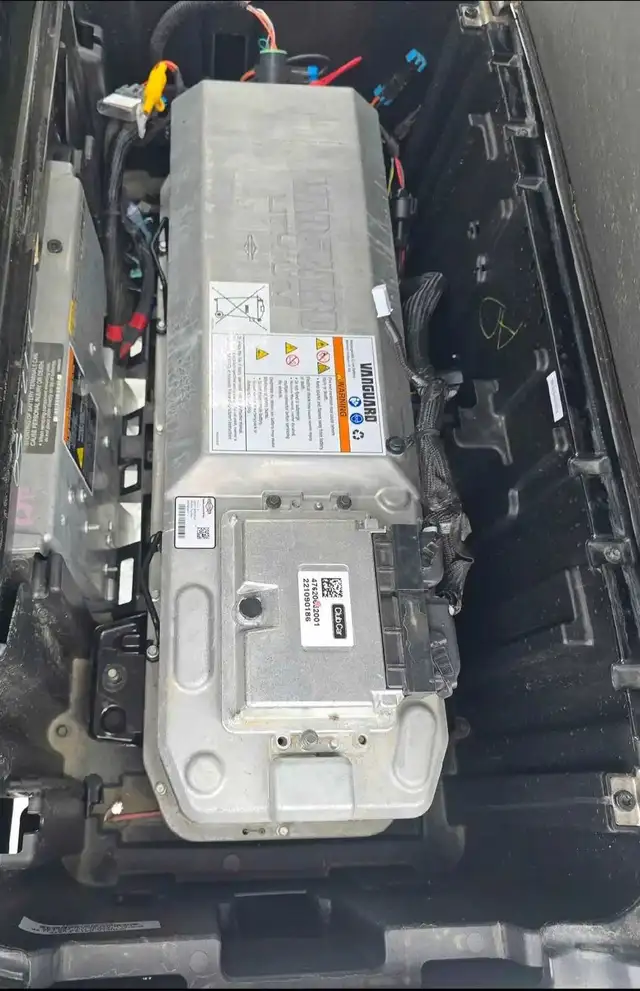 Lithium Club Car Tempo Golf Cart (With Rear Seat) - Photo 7