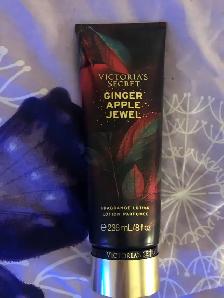 $5 BRAND NEW VICTORIA SECRET BODY LOTION -EXACT $5 CASH ONLY!