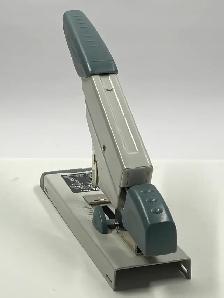 Swingline Heavy Duty Stapler Model # 39002 Like New. 160 Sheets - Photo 4