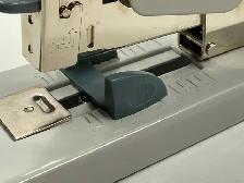 Swingline Heavy Duty Stapler Model # 39002 Like New. 160 Sheets - Photo 10