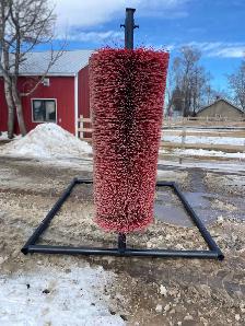 Cow/mineral/ oiler - Photo 2