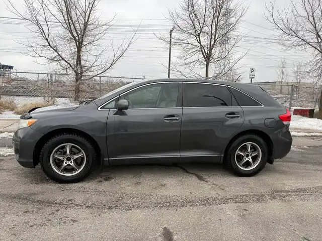 2011 Toyota Venza 2011 TOYOTA VENZA  , 4X4 ,  AUTOMATIQUE , 4 CY - Photo 2