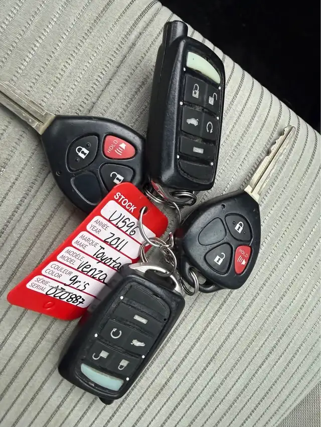 2011 Toyota Venza 2011 TOYOTA VENZA  , 4X4 ,  AUTOMATIQUE , 4 CY - Photo 8