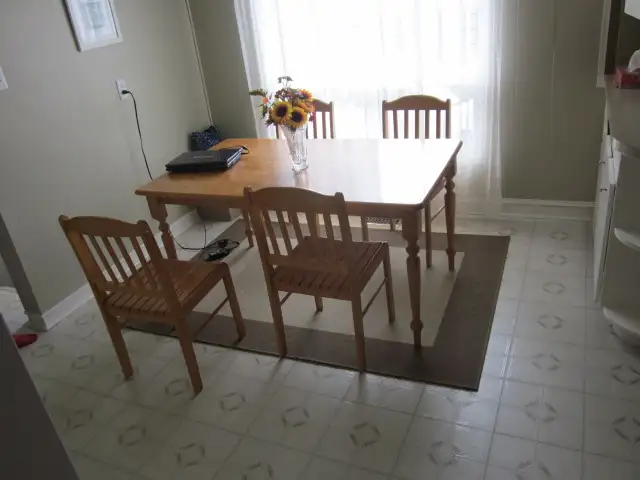 Bungalow Upper Floor for Rent:$2,550 - Photo 4