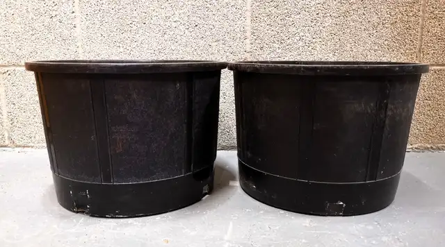 Extra Large Flower Pots (X2)