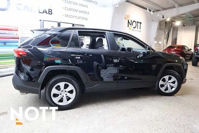 2024 TOYOTA RAV4 LE - Photo 6