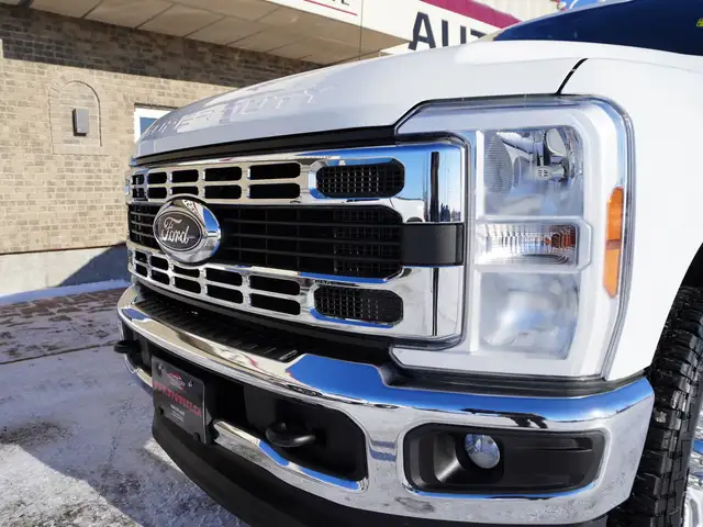 2024 Ford F-250 F-250 PREMIUM WITH 8-FOOT BOX AND RARE 9900GVW! - Photo 17