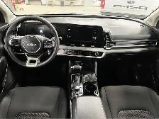 2024 Kia Sportage LX AWD - Backup Cam, Rear Defrost, Traction Co - Photo 12