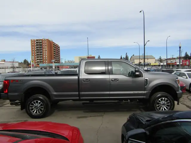 2022 Ford Super Duty F-350 SRW 4WD Crew Cab 6.75' Box - Photo 4