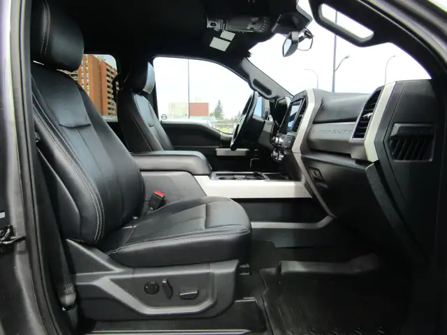 2022 Ford Super Duty F-350 SRW 4WD Crew Cab 6.75' Box - Photo 35