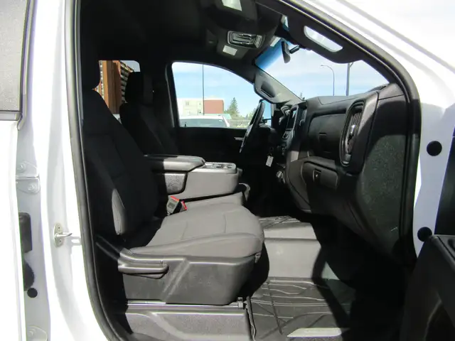 2023 Chevrolet Silverado 2500HD 4WD Crew Cab 159' Custom - Photo 7