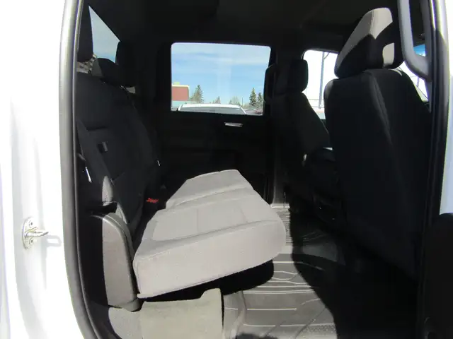 2023 Chevrolet Silverado 2500HD 4WD Crew Cab 159' Custom - Photo 8