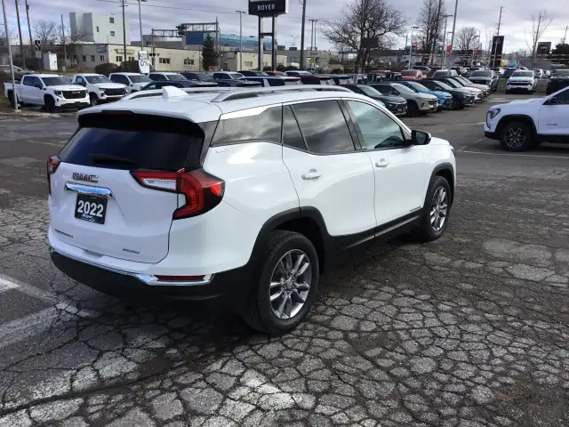 2022 GMC Terrain - Photo 5