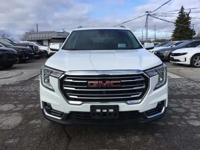 2022 GMC Terrain - Photo 8
