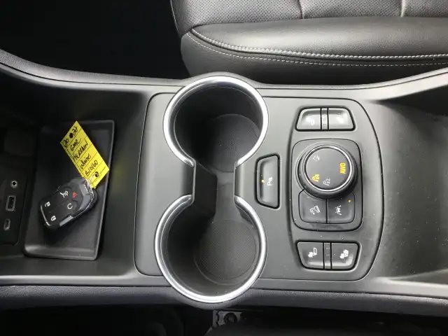2022 GMC Terrain - Photo 14