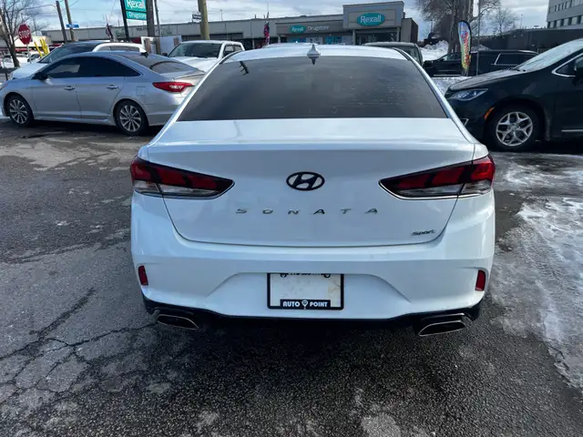2019 Hyundai Sonata 2.4L Essential w/Sport Pkg - Photo 4