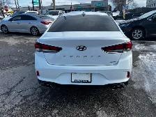 2019 Hyundai Sonata 2.4L Essential w/Sport Pkg - Photo 4