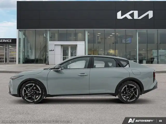2025 Kia K4 GT-Line Turbo - Photo 3