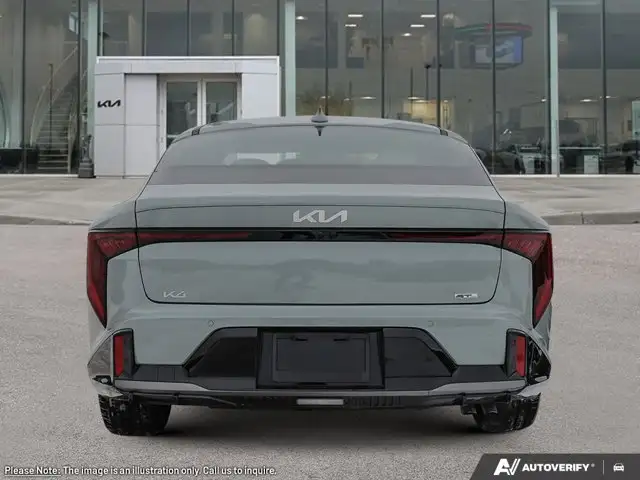 2025 Kia K4 GT-Line Turbo - Photo 5