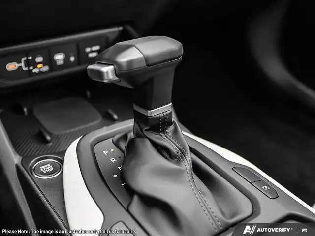 2025 Kia K4 GT-Line Turbo - Photo 16