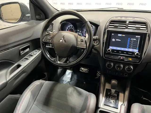 2023 Mitsubishi RVR - Photo 26