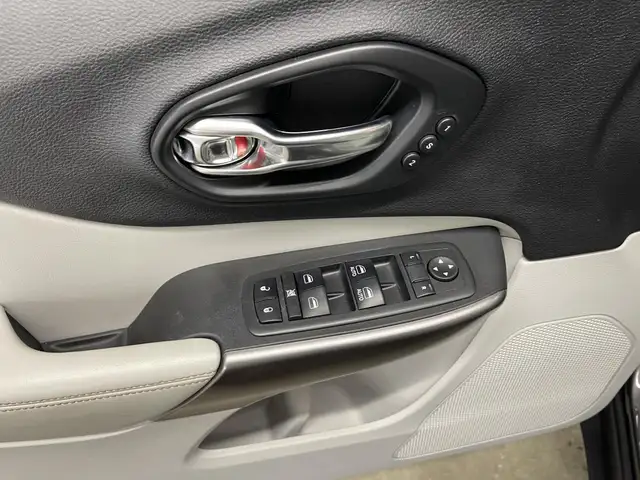 Jeep Cherokee Limited 2019 - Photo 23
