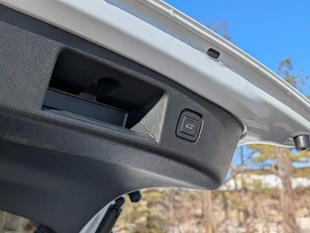 2026 Chevrolet Blazer EV AWD RS- WI-Fi Hotspot Capable - Photo 14