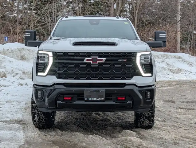 2026 Chevrolet Silverado 2500HD ZR2- Duramax 6.6L V8 Turbo - Photo 4