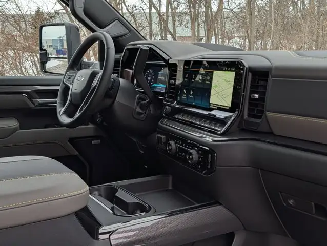 2026 Chevrolet Silverado 2500HD ZR2- Duramax 6.6L V8 Turbo - Photo 18