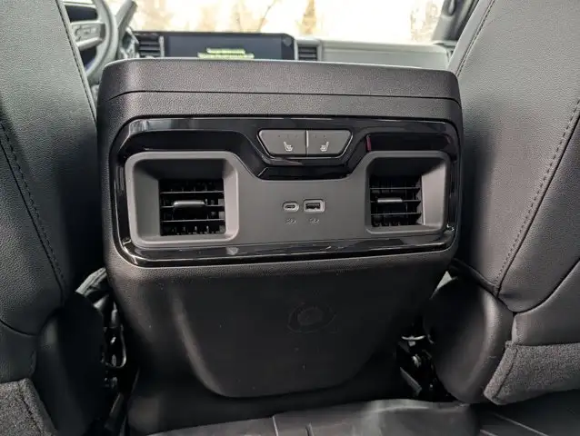 2026 Chevrolet Silverado 2500HD ZR2- Duramax 6.6L V8 Turbo - Photo 32