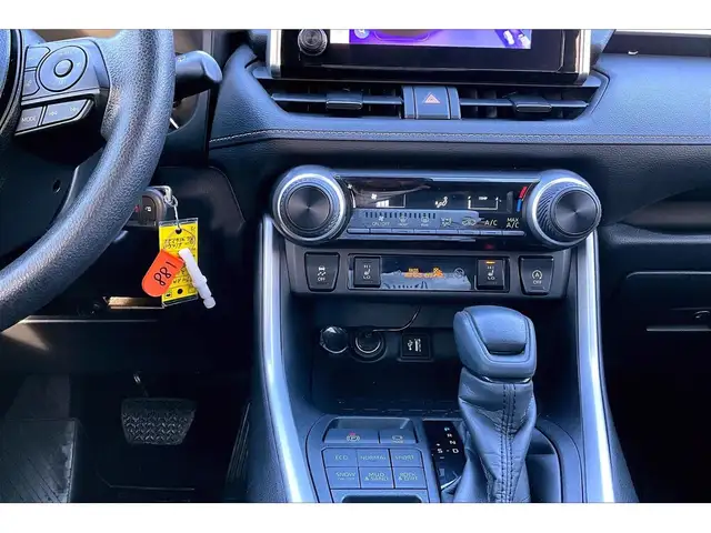 2024 Toyota RAV4 AWD | TOUCHSCREEN | CARPLAY | CAMERA - Photo 16