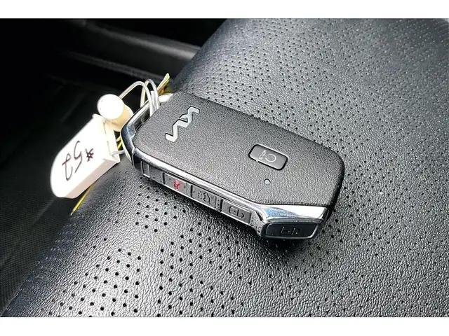 2024 Kia Seltos AWD | LEATHER | NAV | SUNROOF | - Photo 36