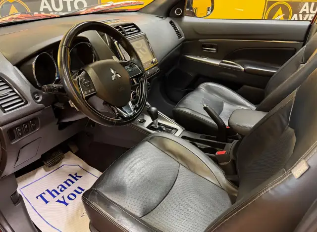 2021 Mitsubishi RVR SE - PANORAMA! LEATHER! - Photo 9