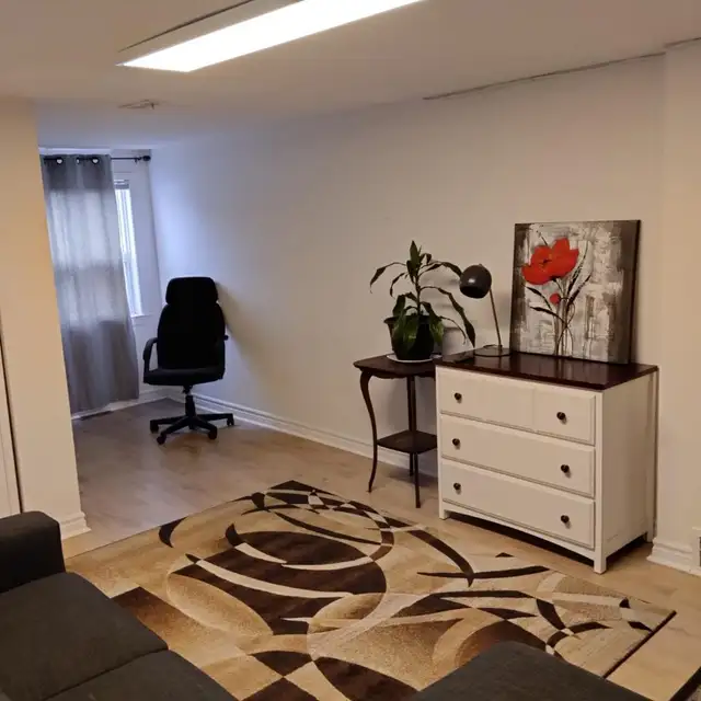 Cozy apartment for rent for rent in North York. - Photo 2