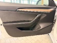 2022 Tesla Model 3 Performance AWD - Photo 15