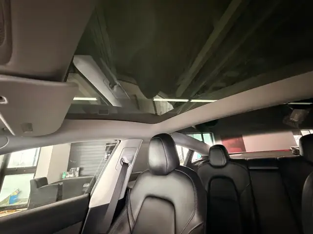 2022 Tesla Model 3 Performance AWD - Photo 29