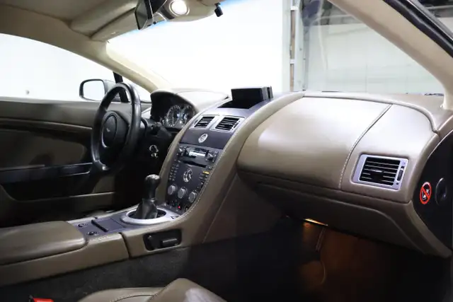 2007 Aston Martin Vantage - Photo 30