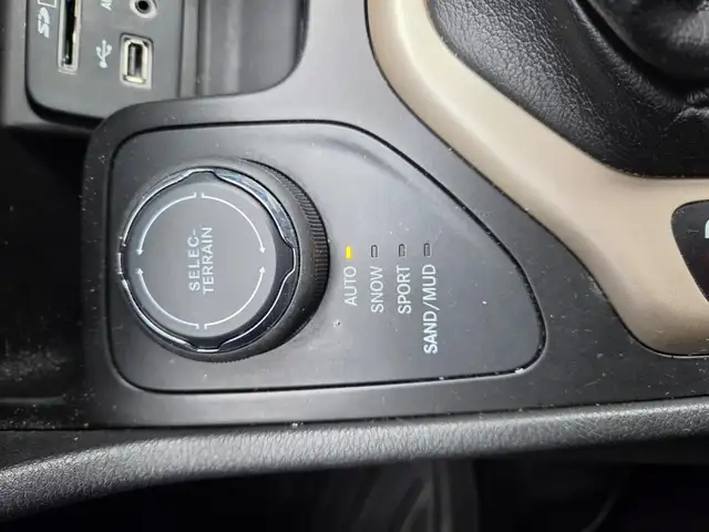 Jeep Cherokee NORTH 2014 NORTH BAS KILO 4X4 MAGS ECONOMIQUE - Photo 20