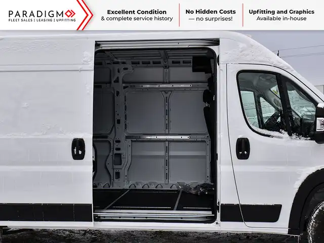 2025 Ram ProMaster 2500 159\' HIGH ROOF LOW KM! - Photo 9