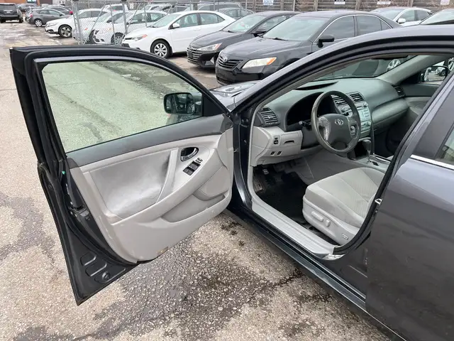 2008 Toyota Camry Hybrid - Photo 9