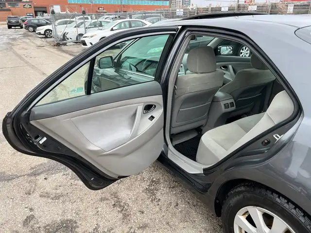 2008 Toyota Camry Hybrid - Photo 14