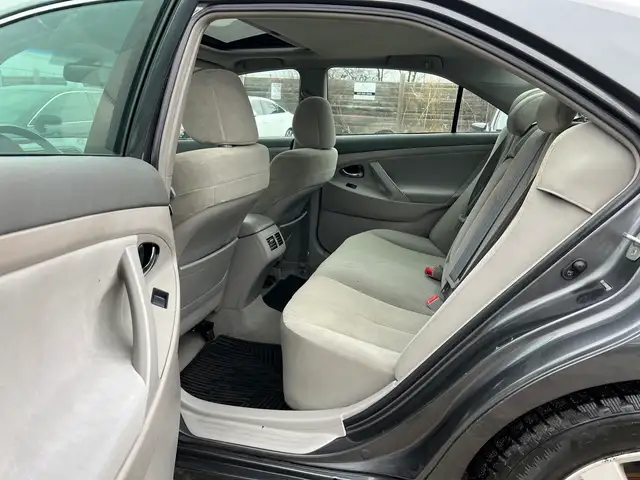 2008 Toyota Camry Hybrid - Photo 15