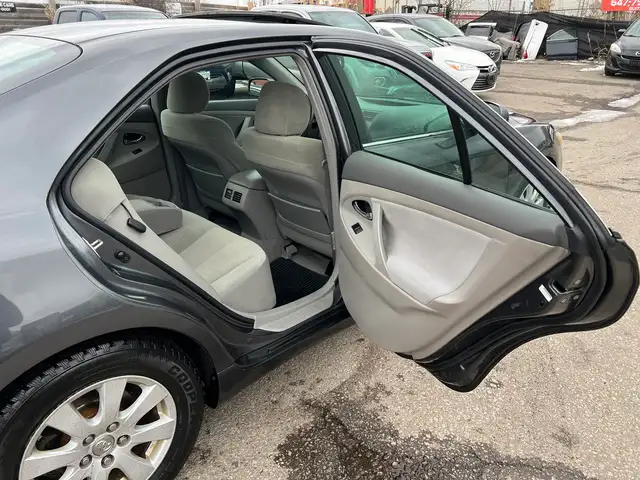 2008 Toyota Camry Hybrid - Photo 19