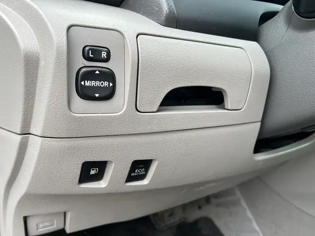2008 Toyota Camry Hybrid - Photo 32