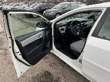 2015 Toyota Corolla LE - Photo 9