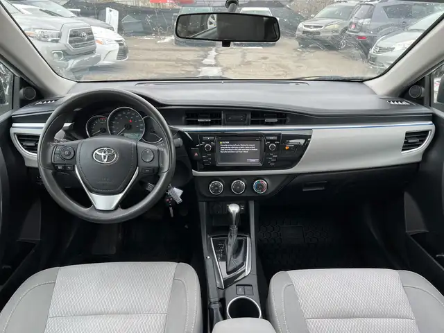 2015 Toyota Corolla LE - Photo 12